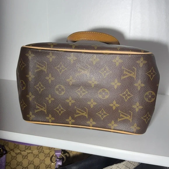 Louis Vuitton Monogram Batignolles PM Handbag Tote